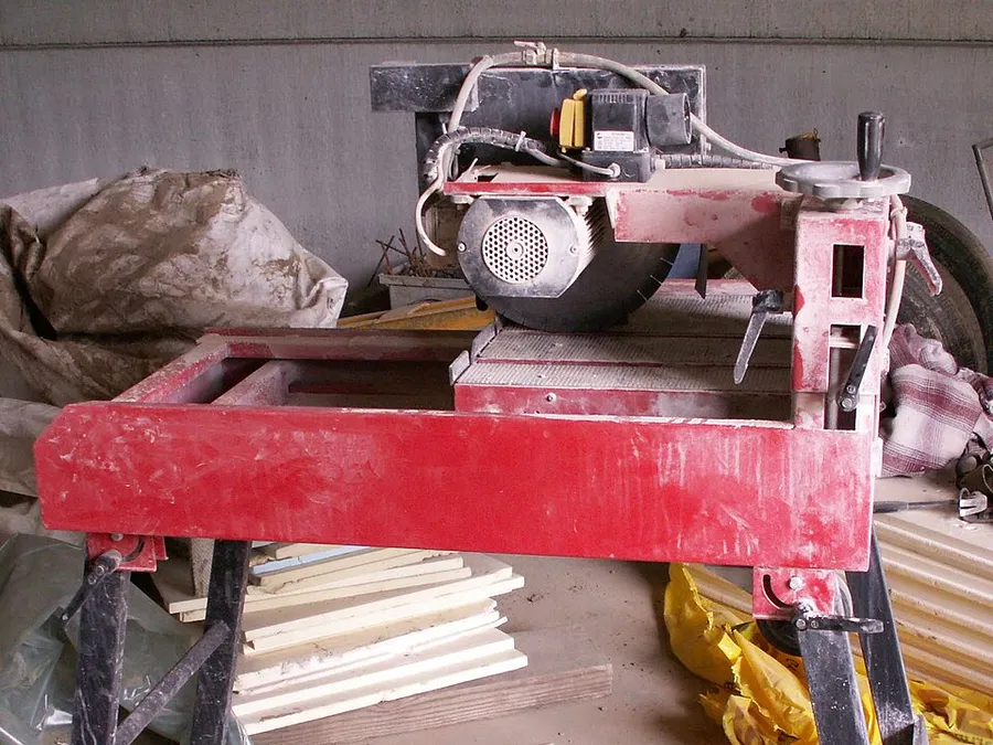 Wet Tile Saw